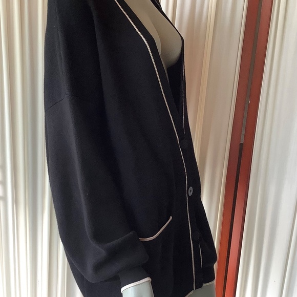 Max Studio Women’s Black Cardigan Button Down Oversized Size Medium - Picture 3 of 7